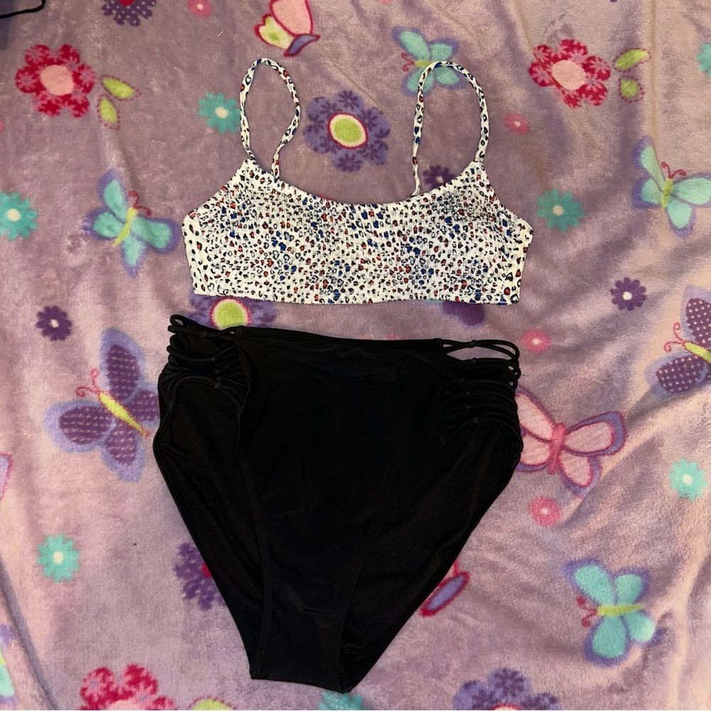 Xhilaration bathing suit mix set